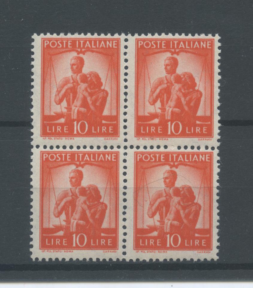 Scansione lotto: REPUBBLICA 1945 DEMOCRATICA L.10 ARANCIO X4 **